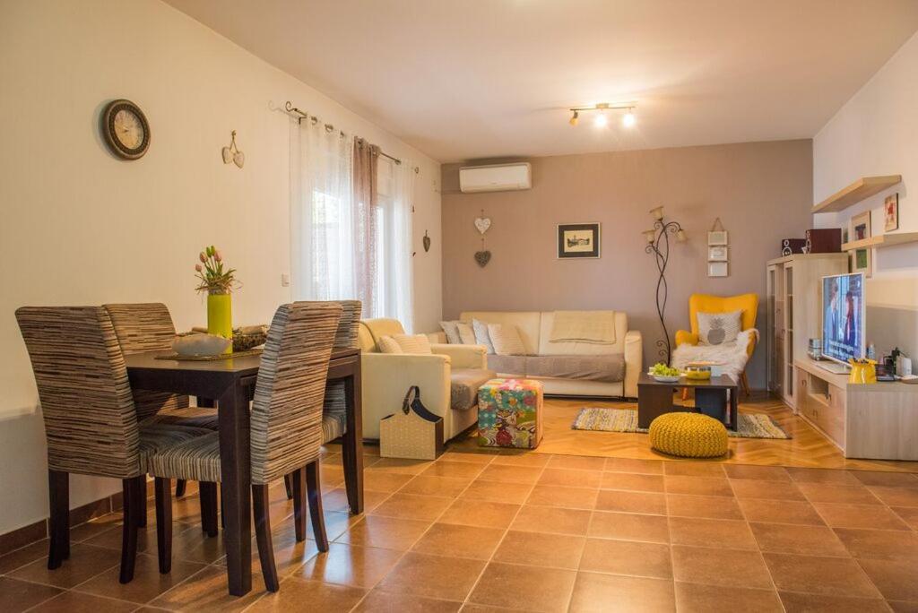 City Apartment Magdalena Задар Екстериор снимка